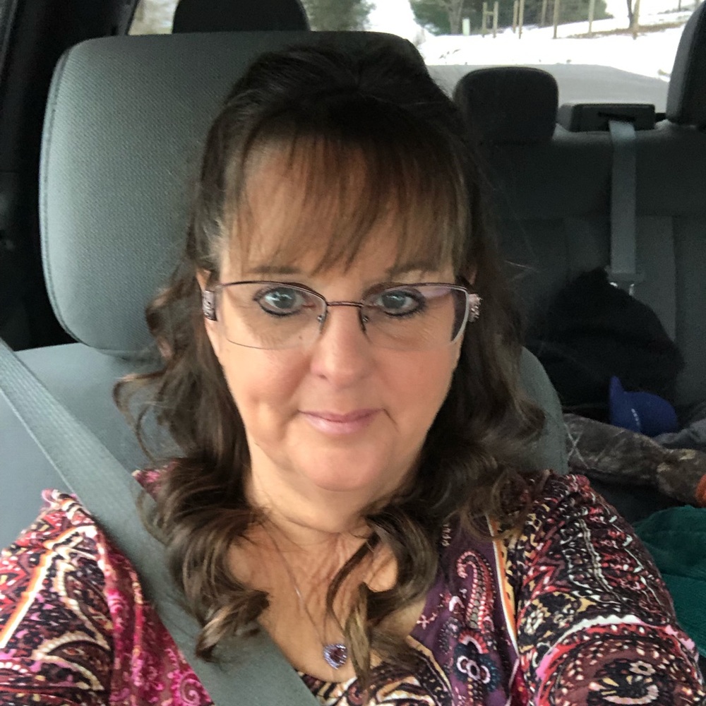 Meet your Posher, Lisa